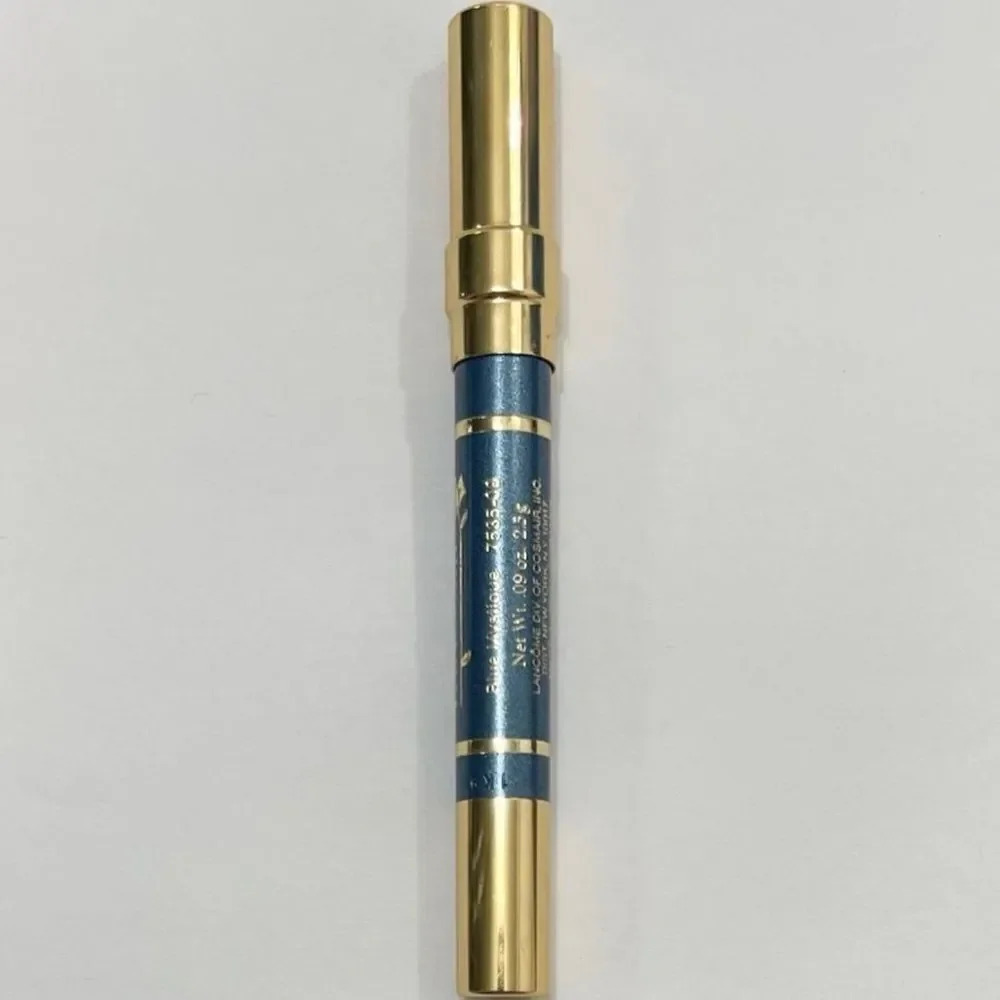 Lancôme Blue Mystique Waterproof Eyeshadow Crayon
